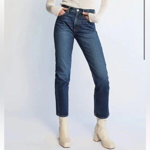 Women’s Daily Blue Jeans size 27 NWOT